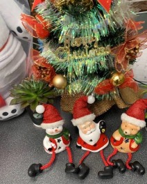 クリスマス飾り　始めました
